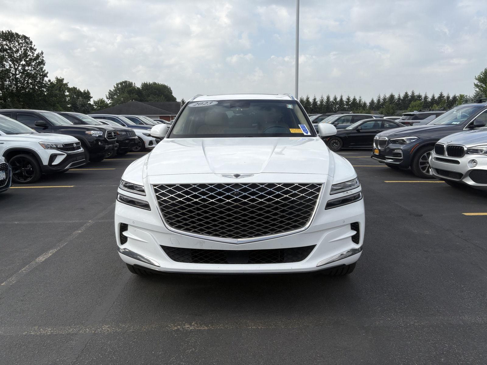 Used 2023 Alta White Genesis 3.5T image 2