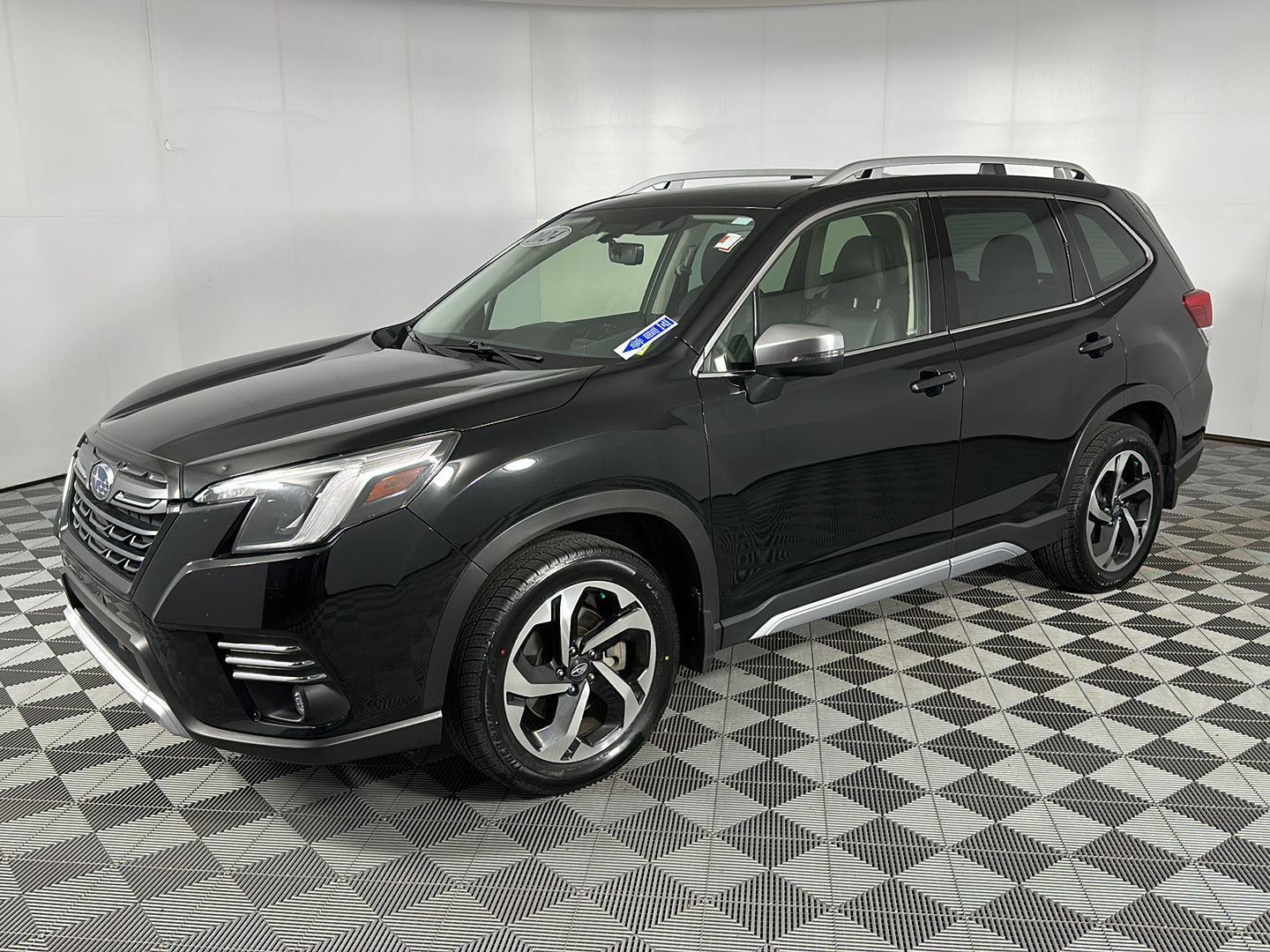 Used 2024 Crystal Black Silica Subaru Touring image 4