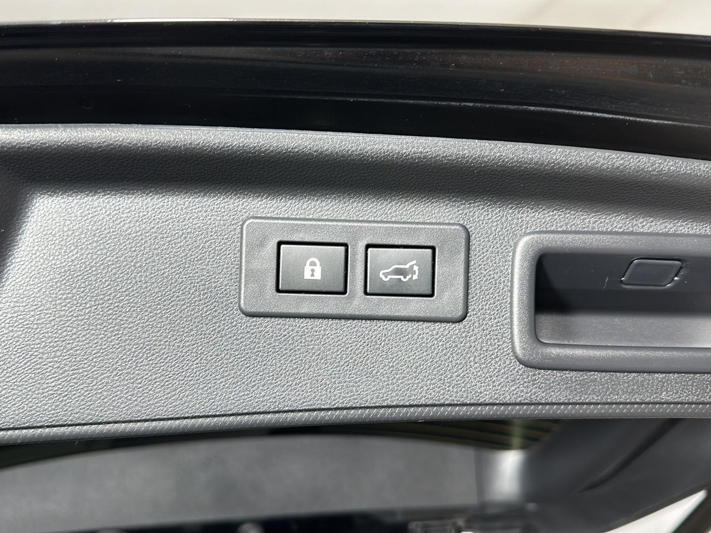 Used 2024 Crystal Black Silica Subaru Touring image 28