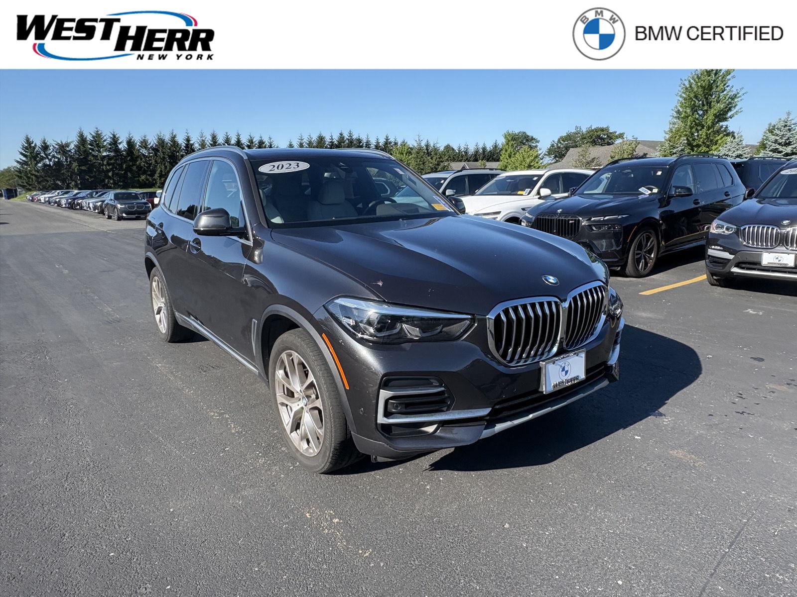 Gray (Dark Graphite Metallic) 2023 BMW X5 SUV / Crossover All-Wheel Drive Automatic