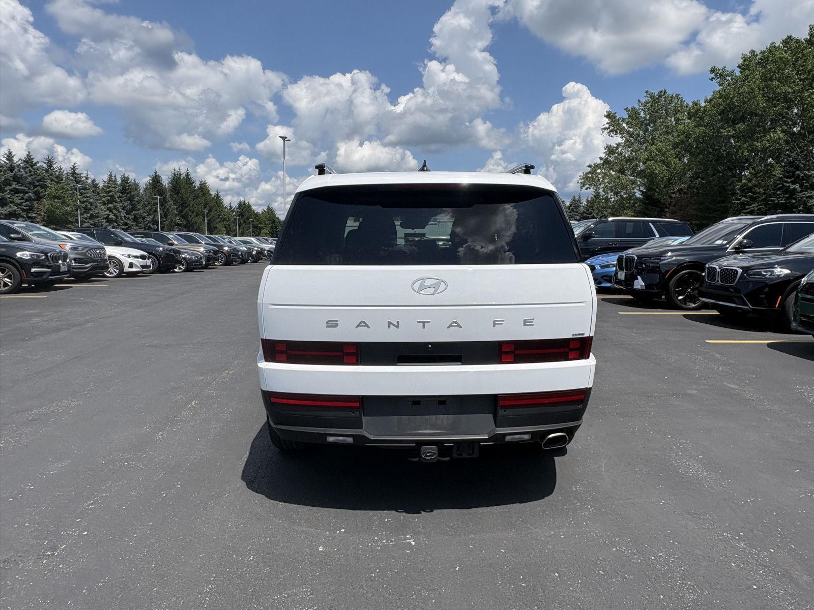 Used 2025 Serenity White Hyundai SEL image 5
