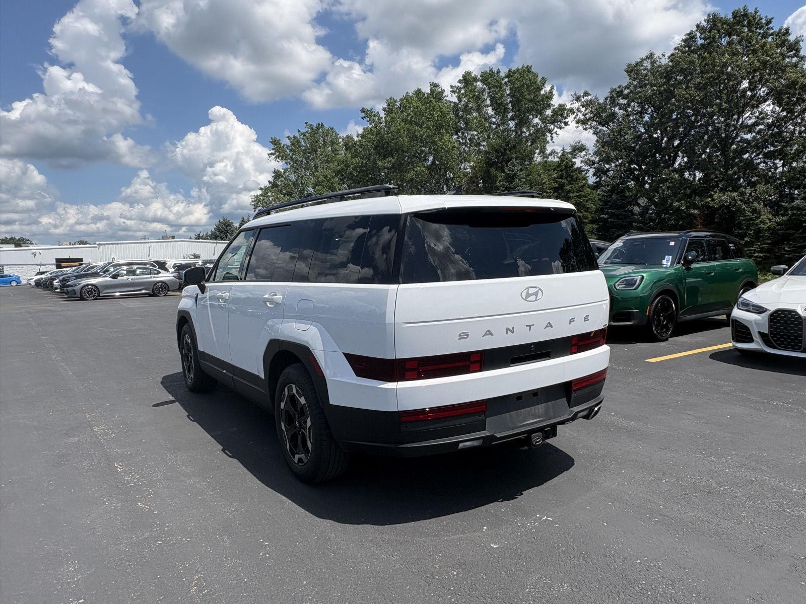 Used 2025 Serenity White Hyundai SEL image 6