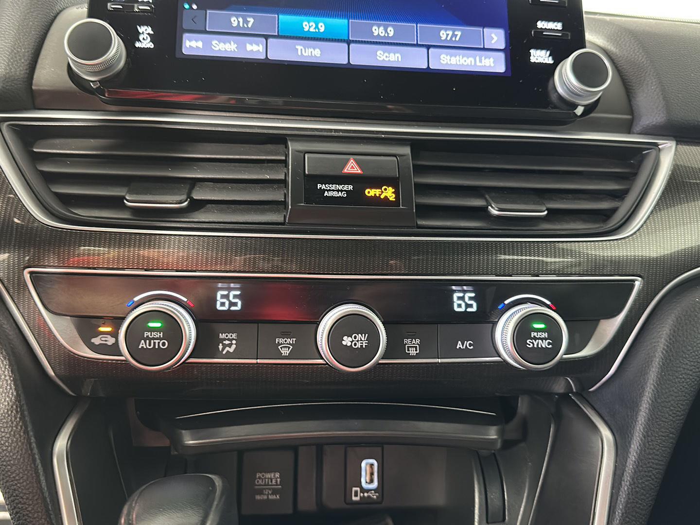 Used 2019 Still Night Pearl Honda Sport image 13