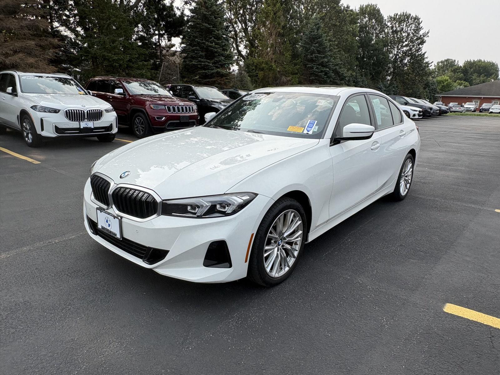 Used 2023 Alpine White BMW 330i xDrive image 3