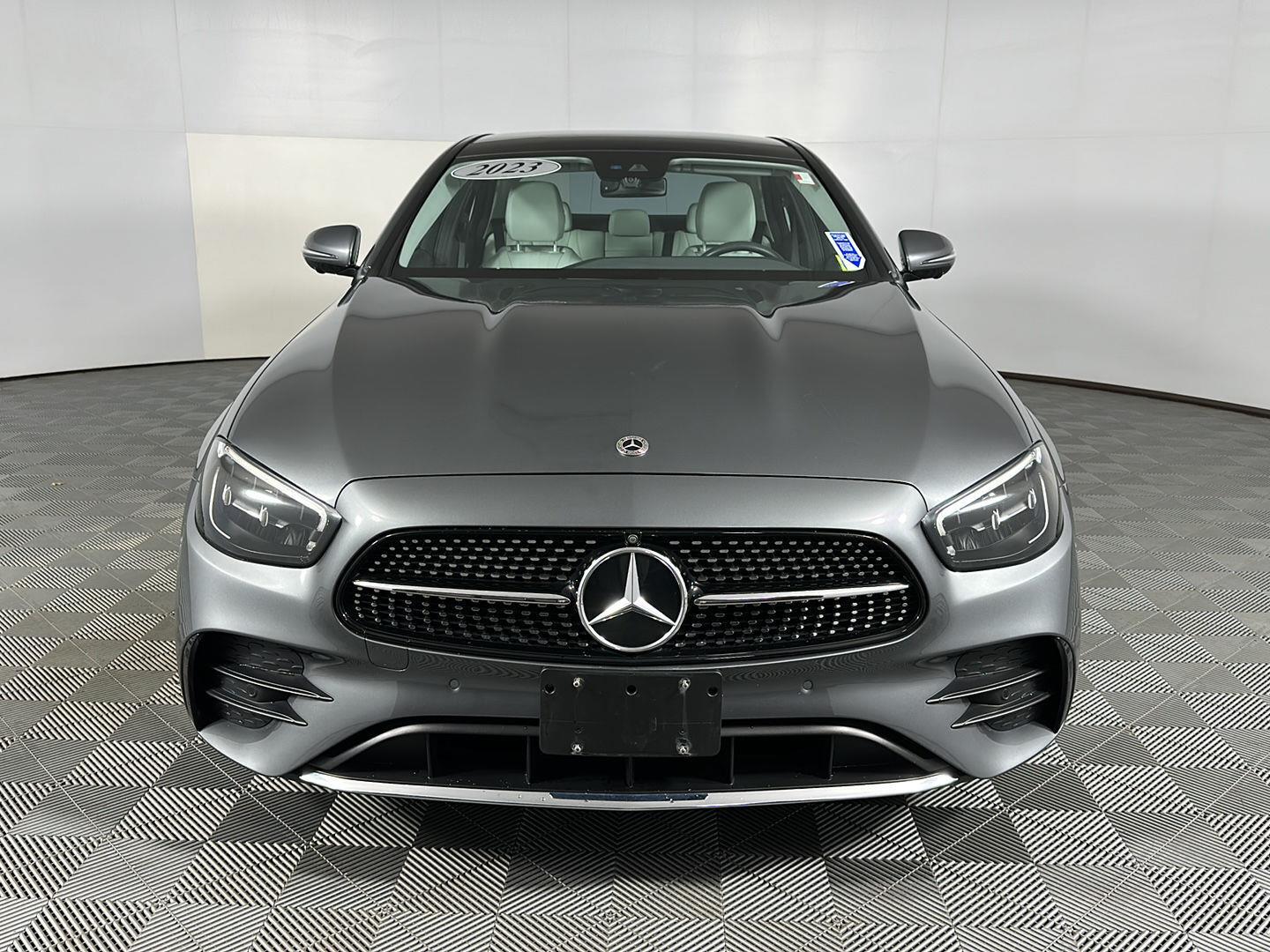 Used 2023 MANUFAKTUR Selenite Gray Magno Mercedes-Benz E 450 image 3