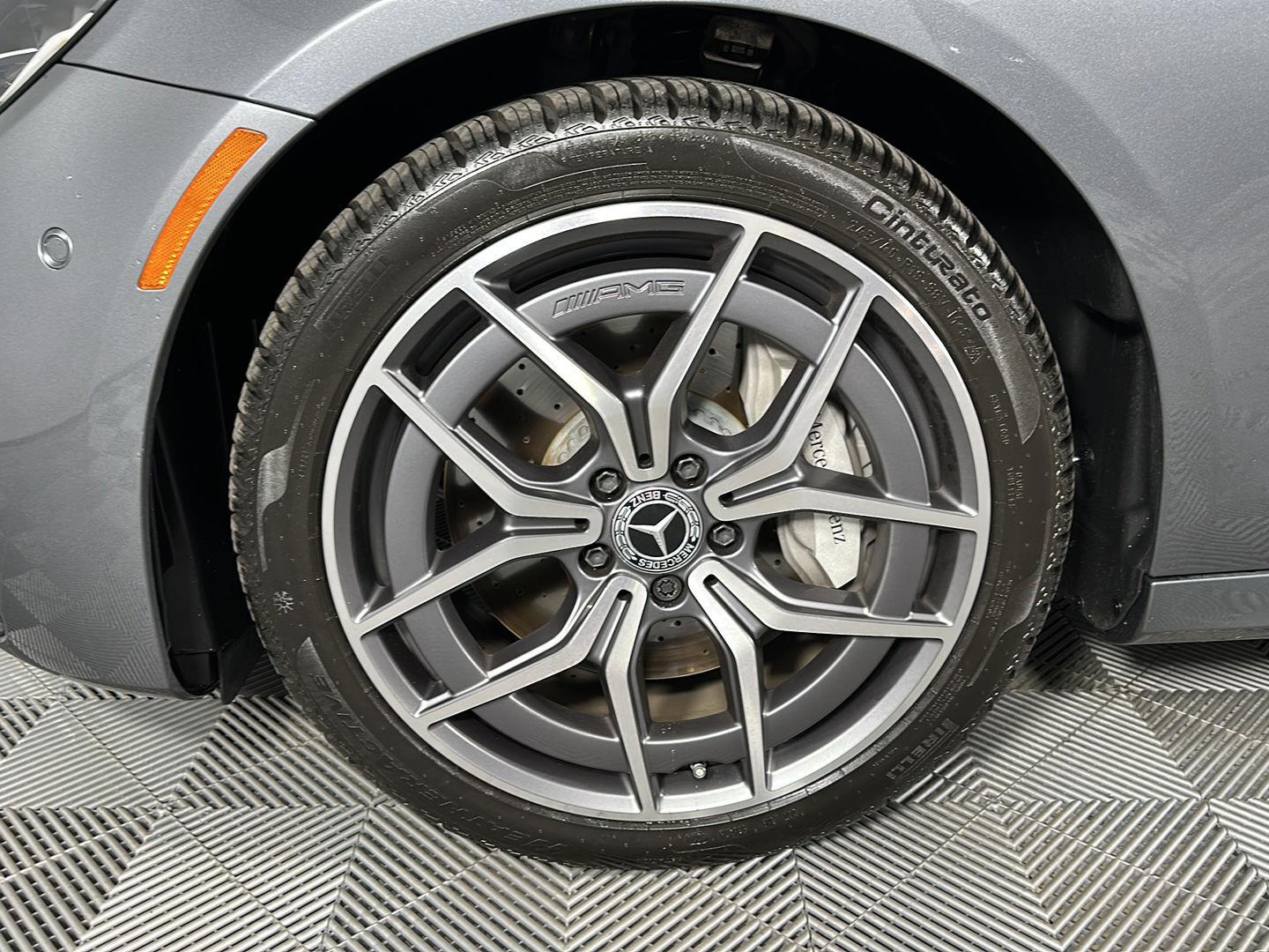 Used 2023 MANUFAKTUR Selenite Gray Magno Mercedes-Benz E 450 image 6