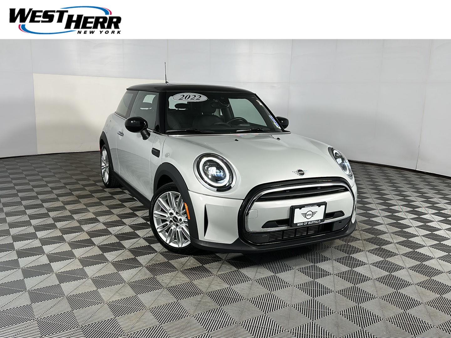 2022 MINI Cooper Oxford Edition 2-Door Hatchback FWD