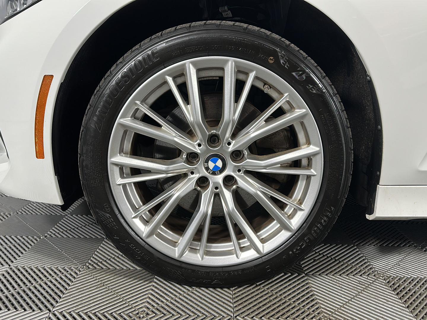 Certified Used 2023 Alpine White BMW 330i xDrive image 10