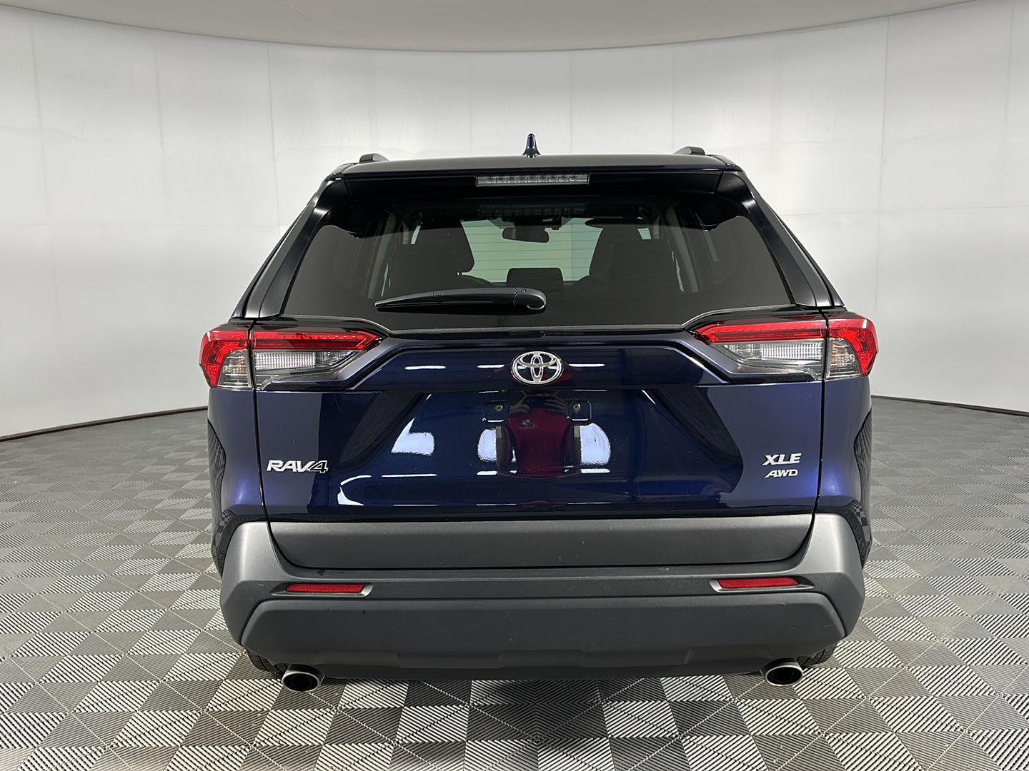 Used 2024 Blueprint Toyota XLE image 21