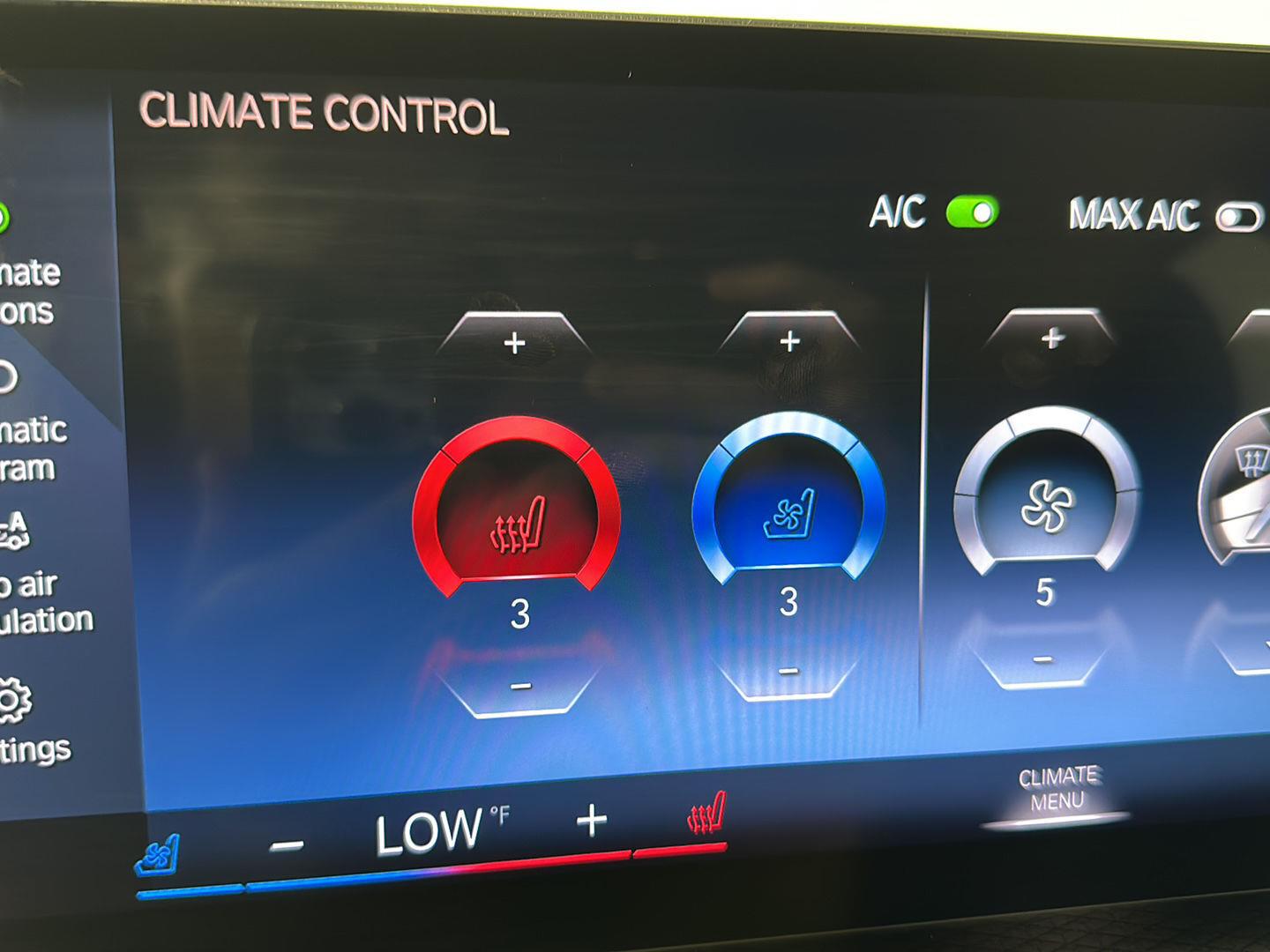 Used 2024 Black Sapphire Metallic BMW M440i xDrive image 20