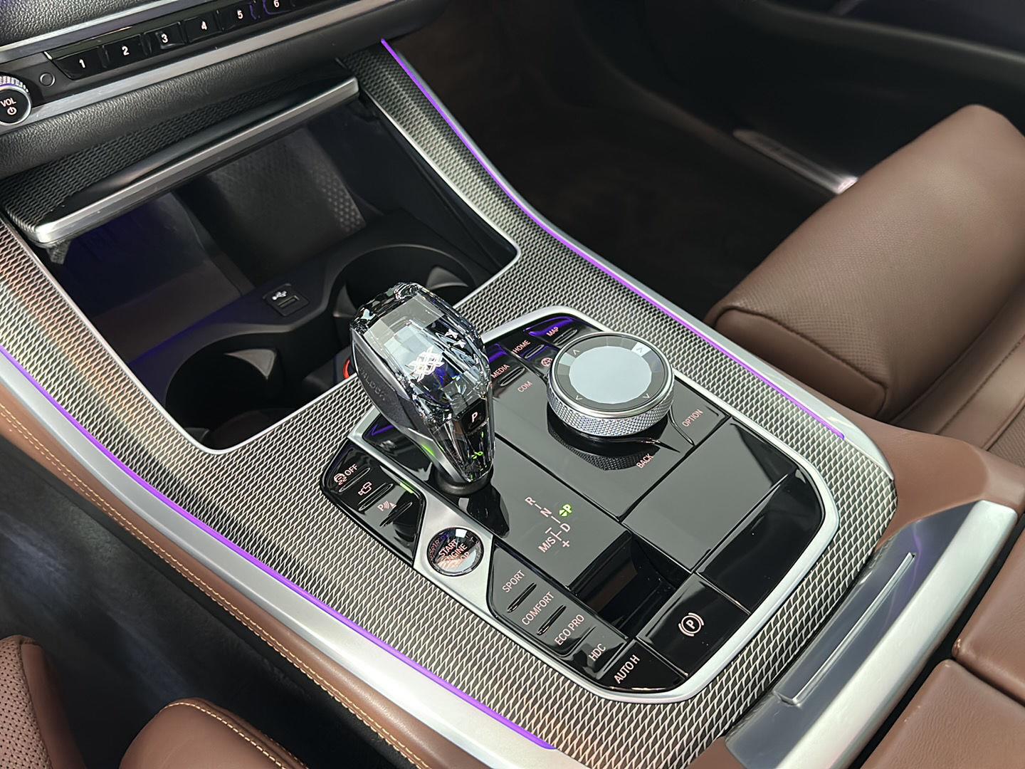 Used 2022 Mineral White Metallic BMW xDrive40i image 24