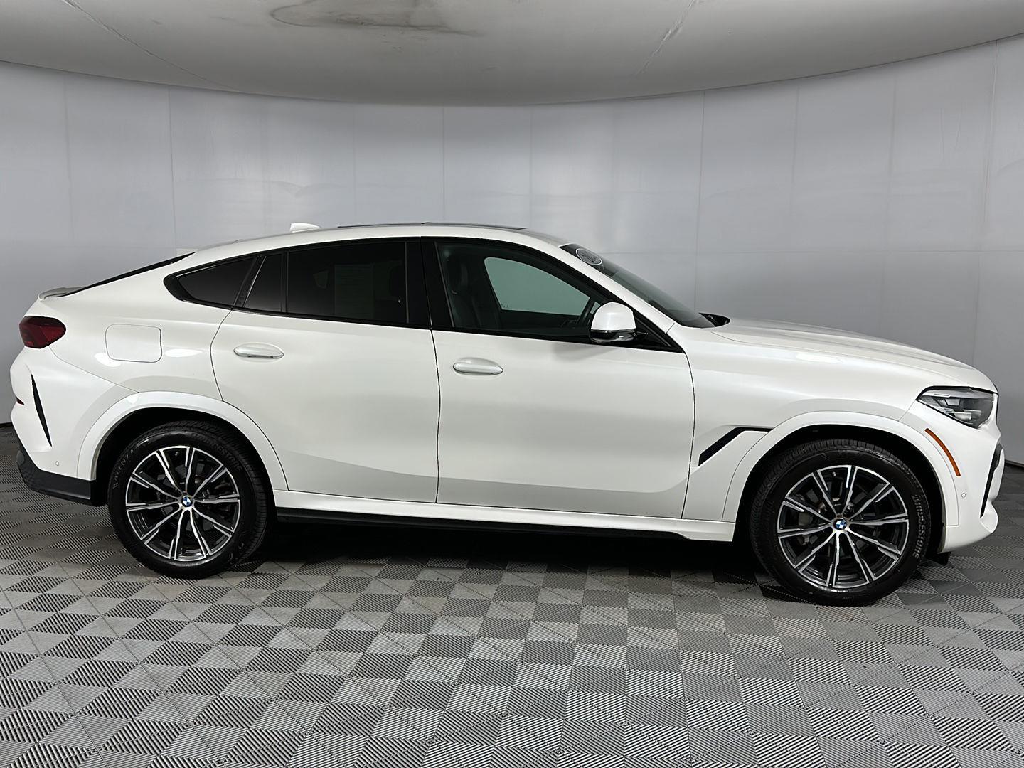 Used 2022 Mineral White Metallic BMW xDrive40i image 58