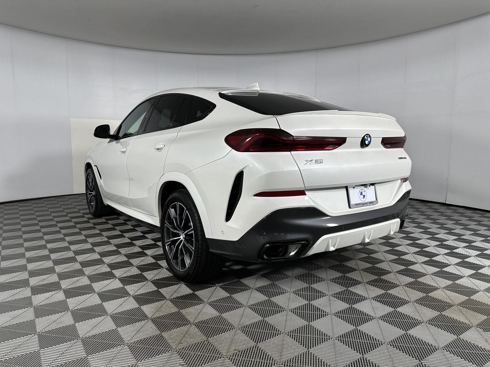 Used 2022 Mineral White Metallic BMW xDrive40i image 47