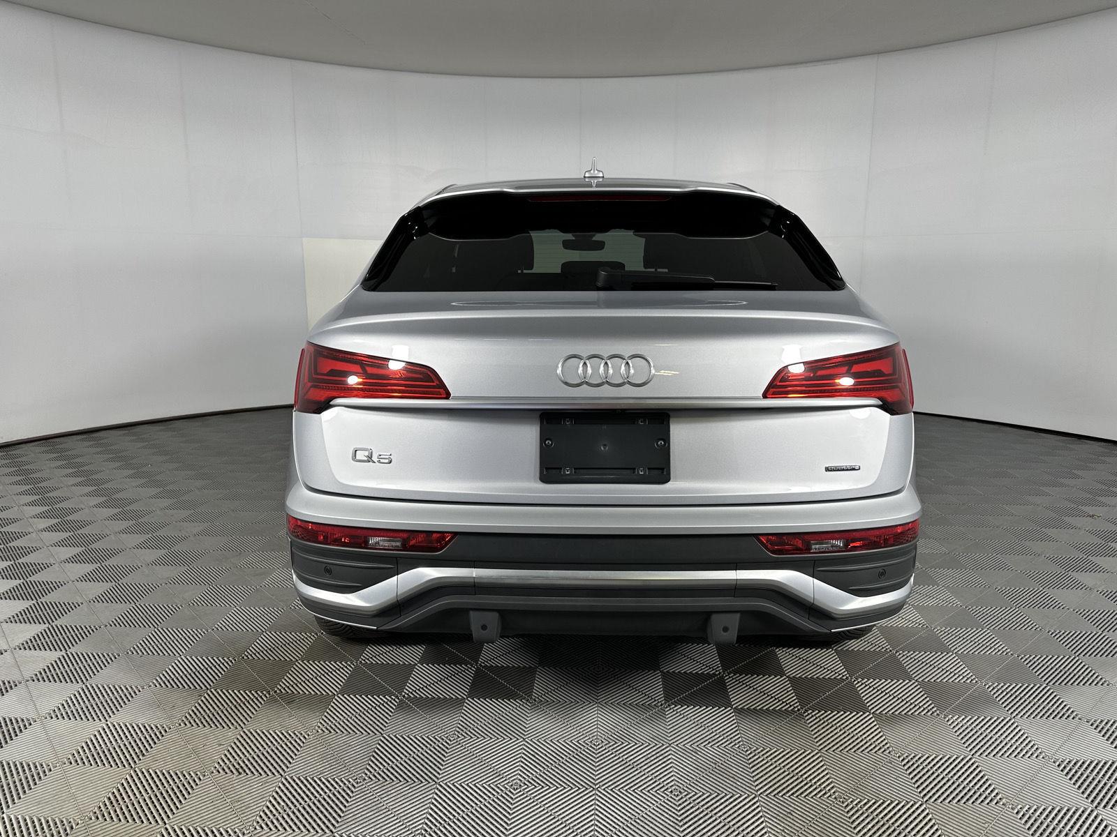 Used 2022 Florett Silver Metallic Audi S line Prestige image 25