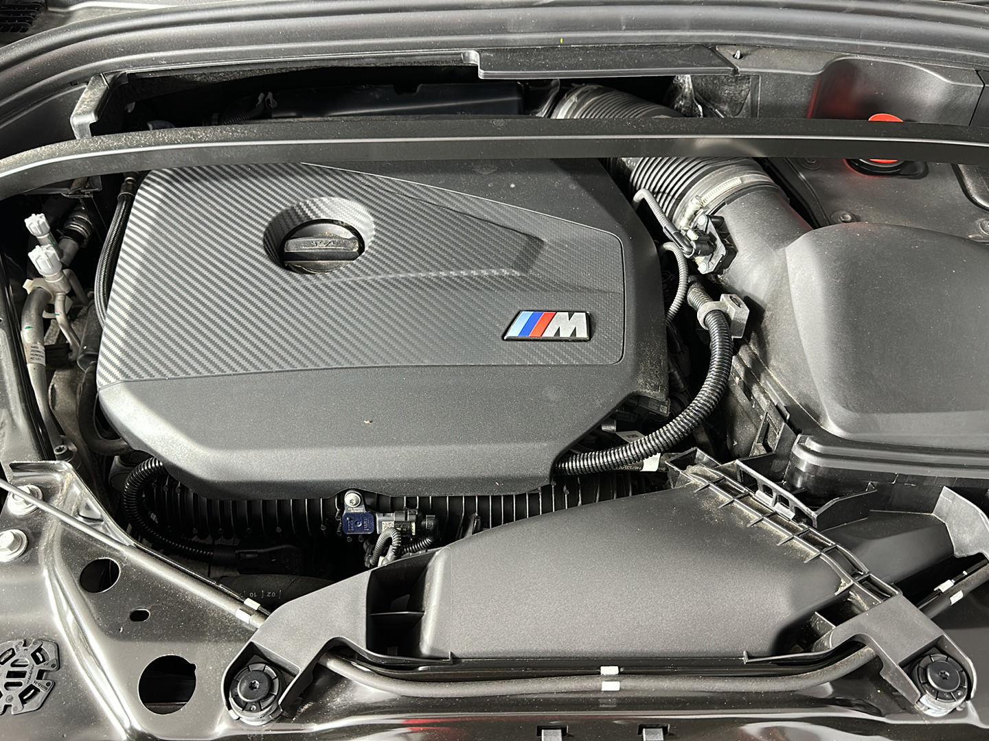 Used 2025 Black Sapphire Metallic BMW M35i image 28