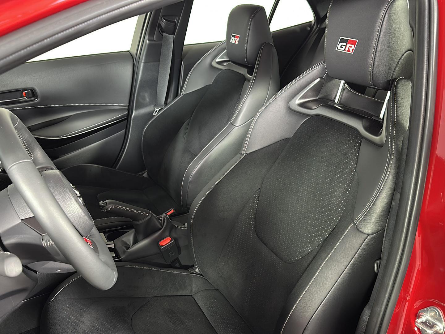 Used 2025 Supersonic Red Toyota Premium image 7