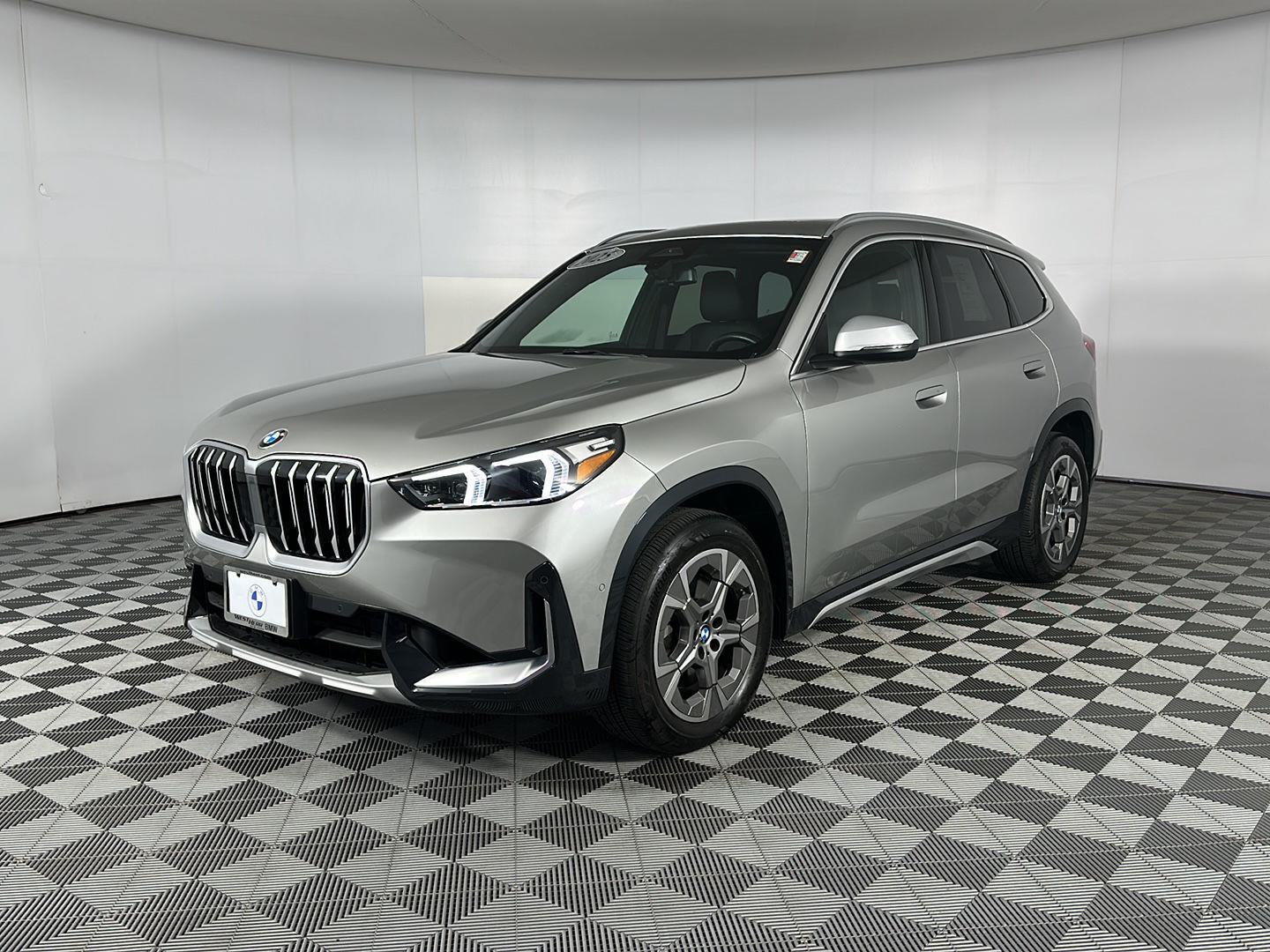 Certified Used 2024 Space Silver Metallic BMW xDrive28i image 6