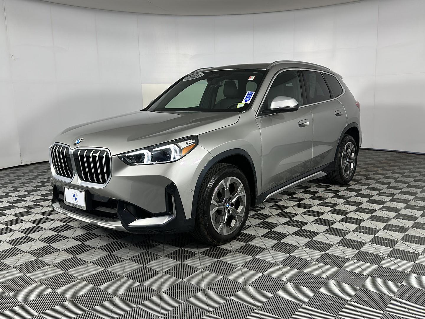 Certified Used 2023 Space Silver Metallic BMW xDrive28i image 6