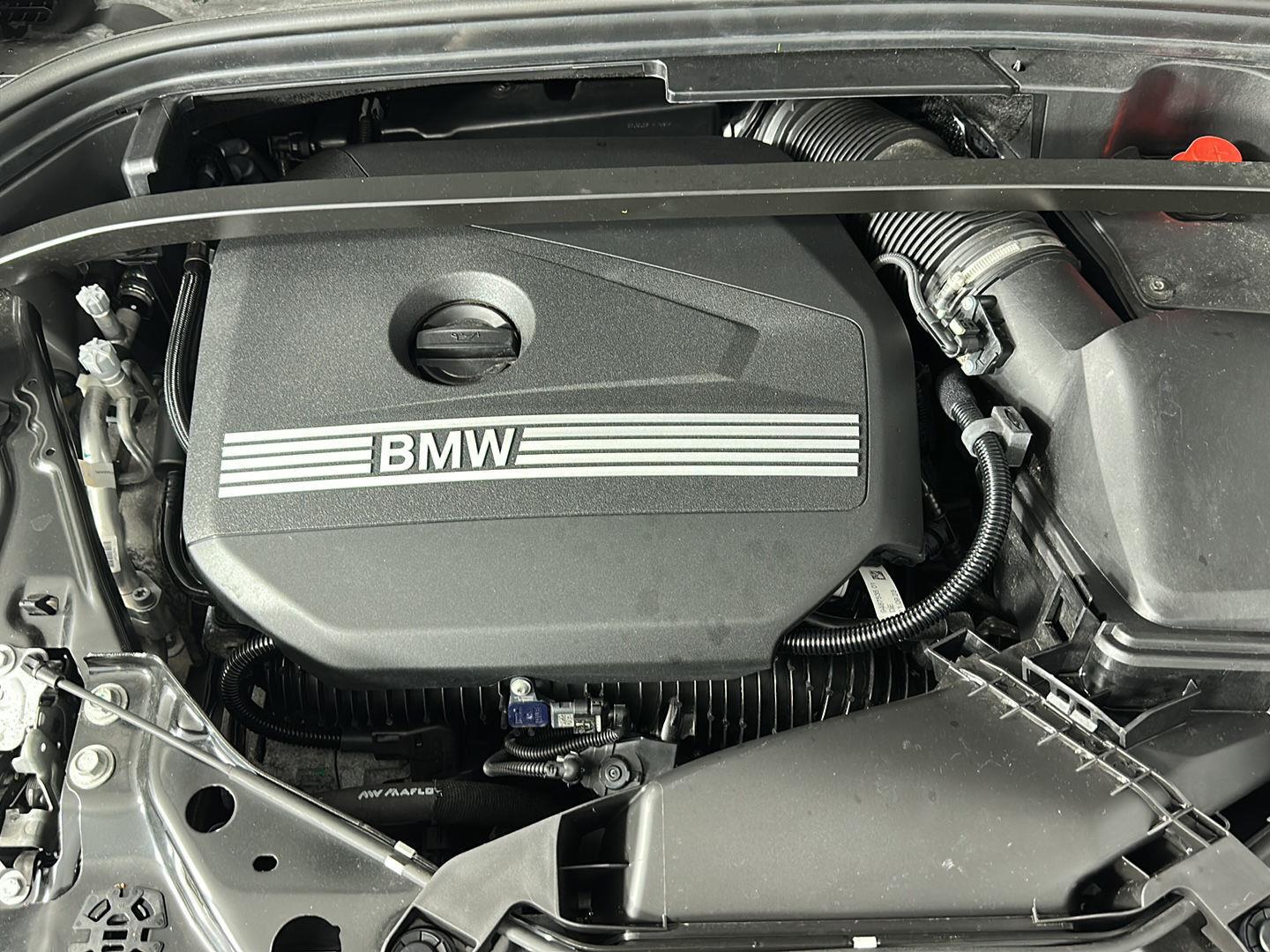 Certified Used 2023 Space Silver Metallic BMW xDrive28i image 33