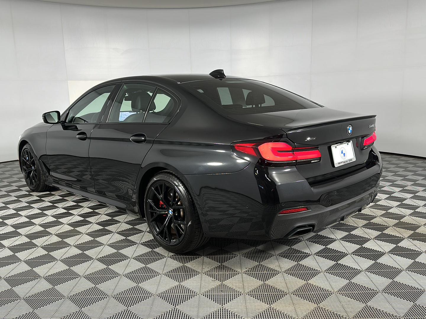 Used 2023 Black Sapphire Metallic BMW 540i xDrive image 22