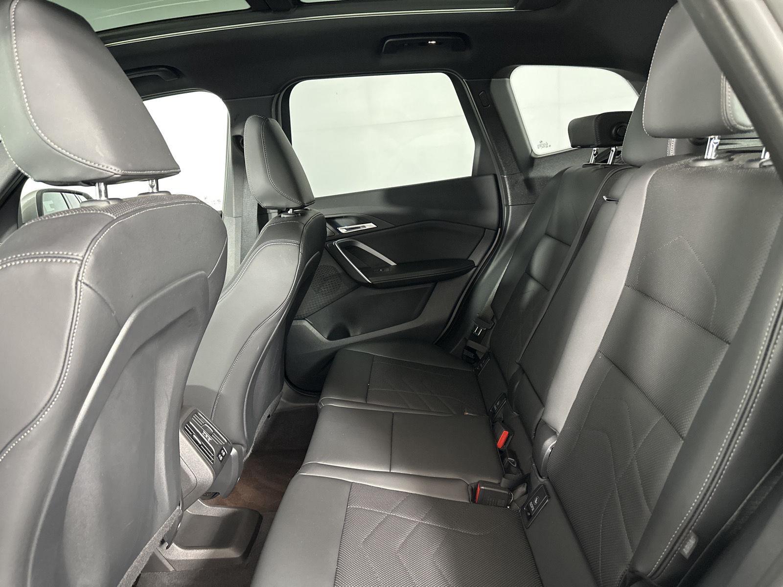 New 2026 Space Silver Metallic BMW xDrive28i image 20