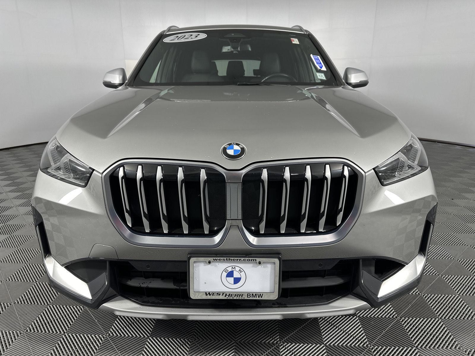 Certified Used 2023 Space Silver Metallic BMW xDrive28i image 2