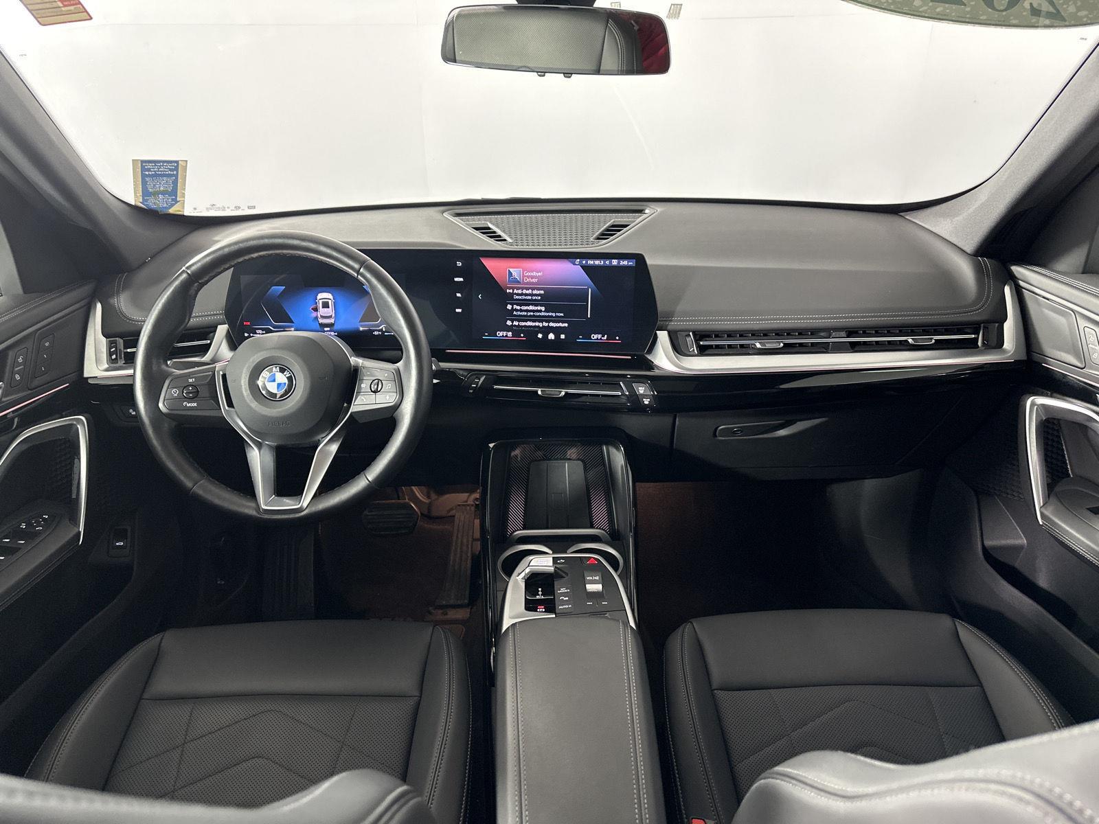 Used 2024 Mineral White Metallic BMW xDrive28i image 19