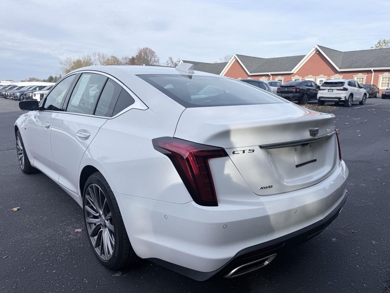 Used 2026 Summit White Cadillac Premium Luxury image 5