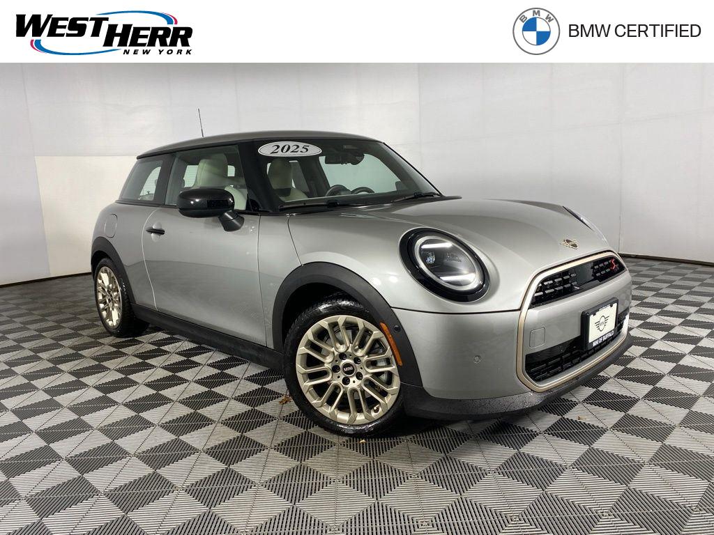 Silver 2025 MINI Cooper S Signature Trim 2-door Hatchback Hatchback Front-Wheel Drive 7-Speed Automatic
