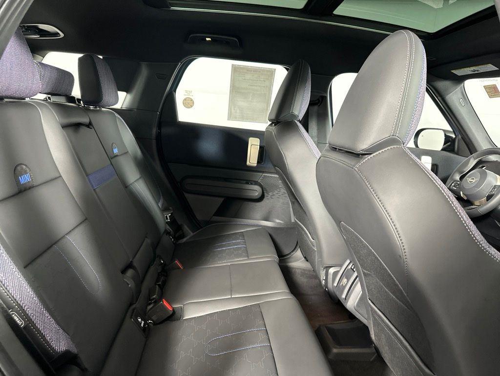 2026 MINI Countryman S - Photo 24
