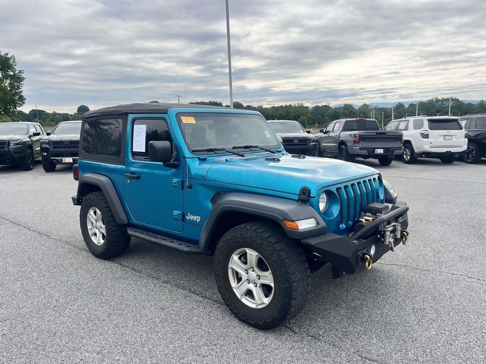Bikini Pearlcoat 2019 Jeep Wrangler SUV / Crossover Four-Wheel Drive 6-Speed Manual