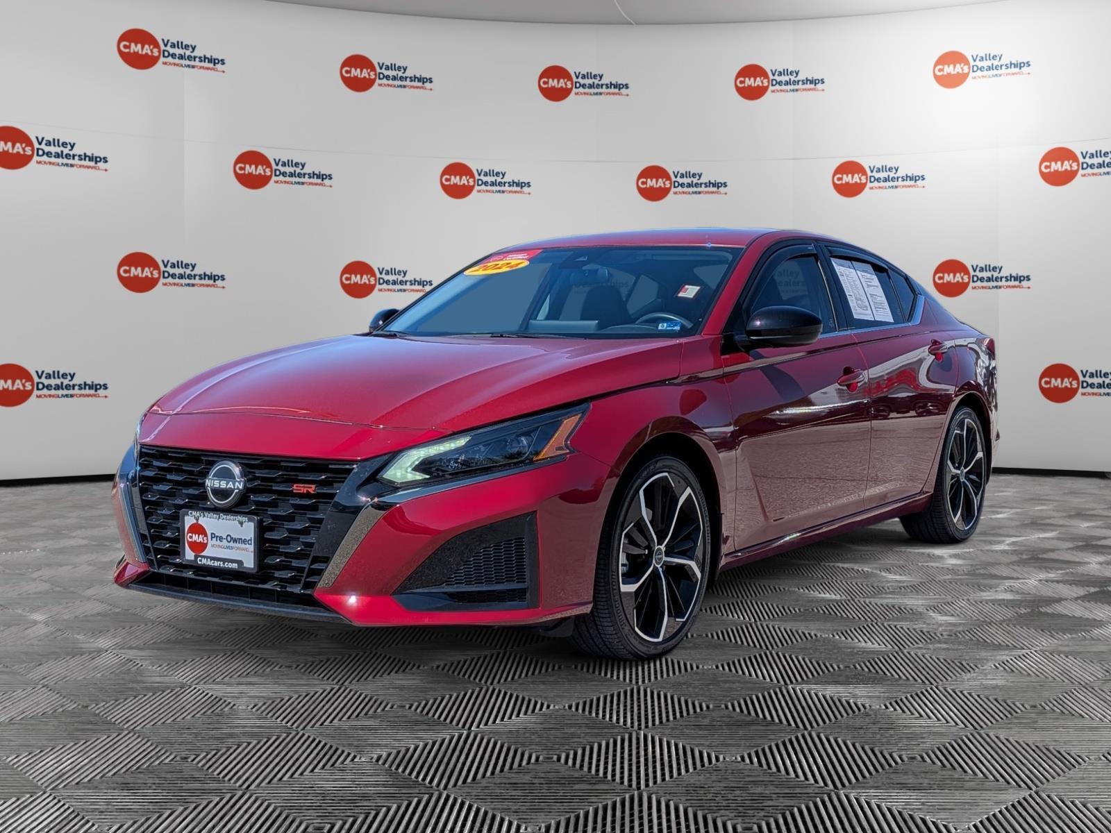 Red (Scarlet Ember) 2024 Nissan Altima 2.5 SR FWD Sedan Front-Wheel Drive Continuously Variable Transmission