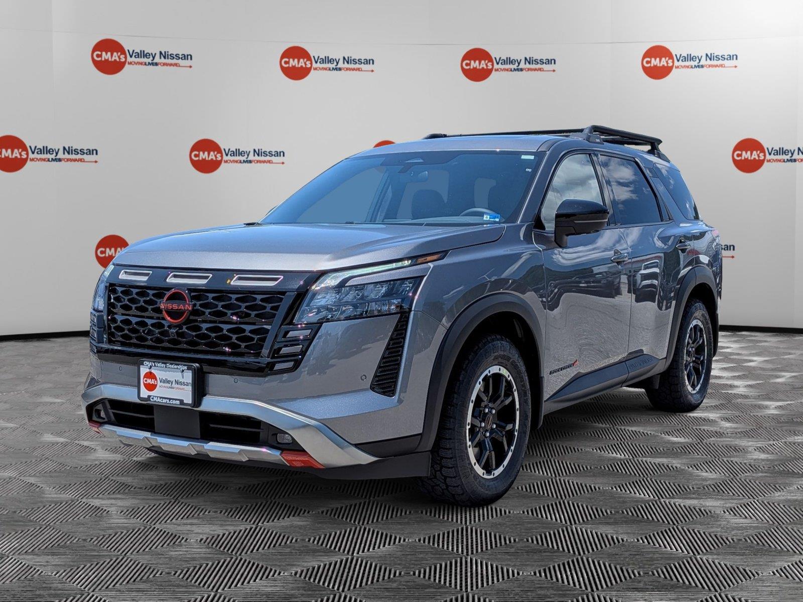 Gray (Gun Metallic) 2026 Nissan Pathfinder SUV / Crossover All-Wheel Drive Automatic