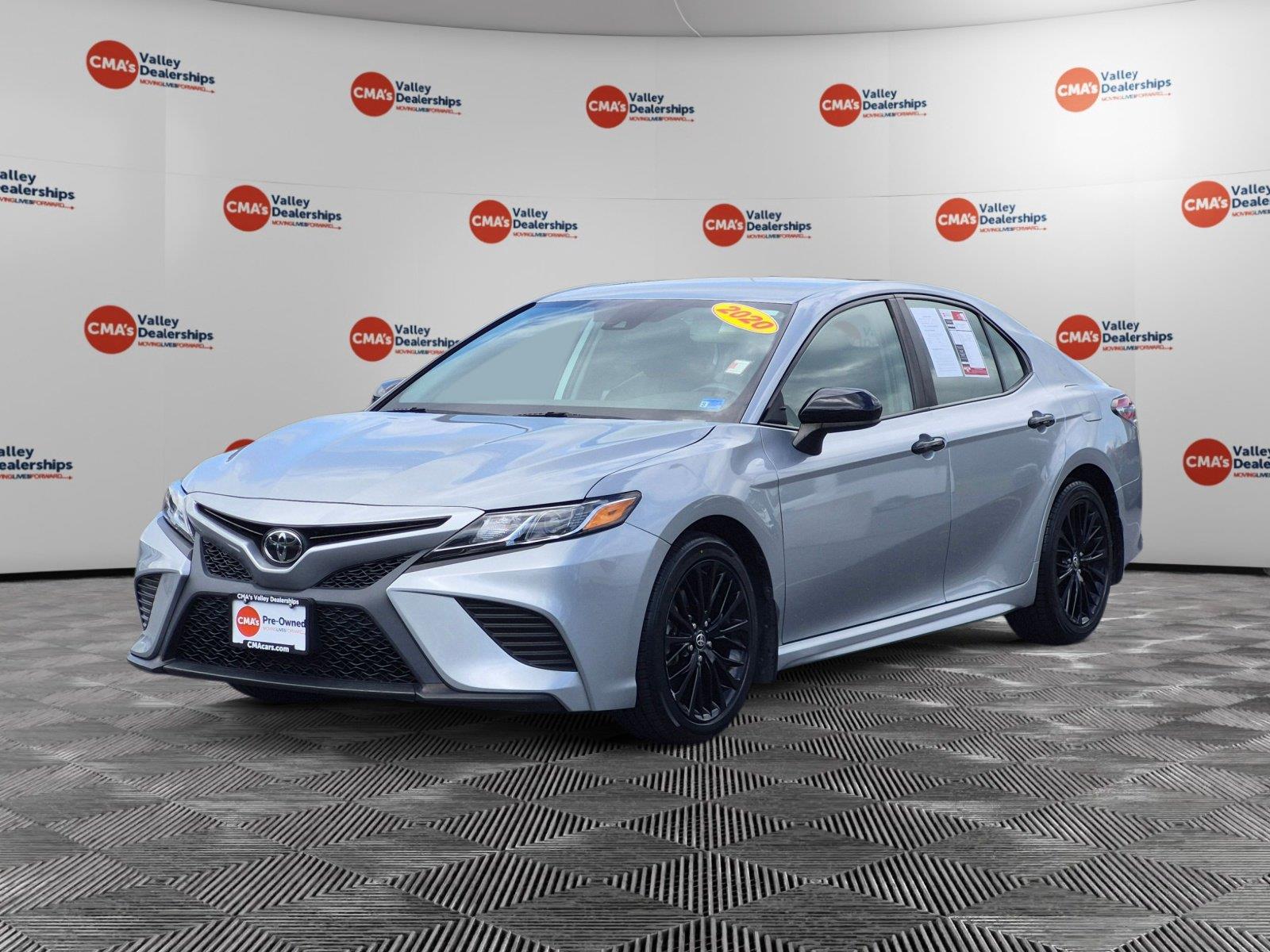 2020 Toyota Camry SE Nightshade AWD
