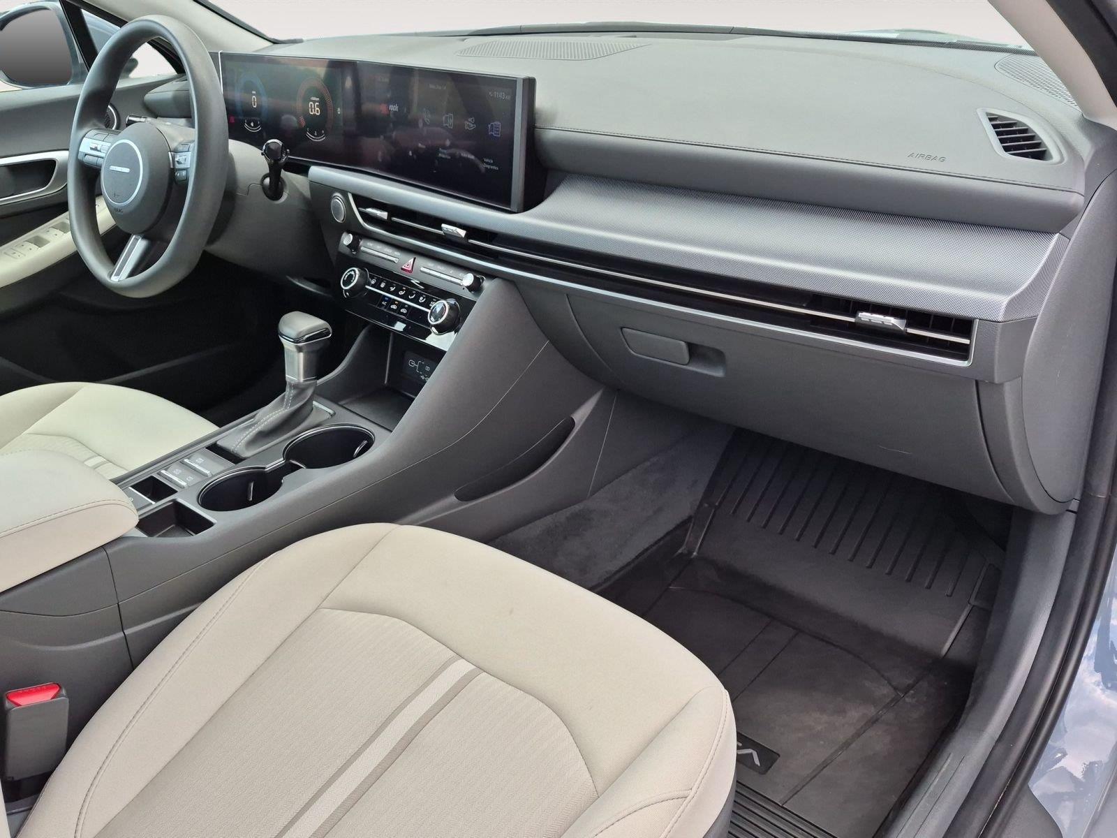 確認(⁎ᴗ͈ˬᴗ͈⁎) Used 2025 Hyundai Sonata SE KMHL24JA7SA429182 | Carter Myers