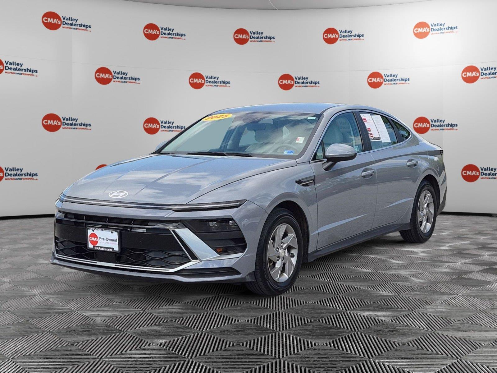 Transmission Blue 2025 Hyundai Sonata Sedan Front-Wheel Drive Automatic