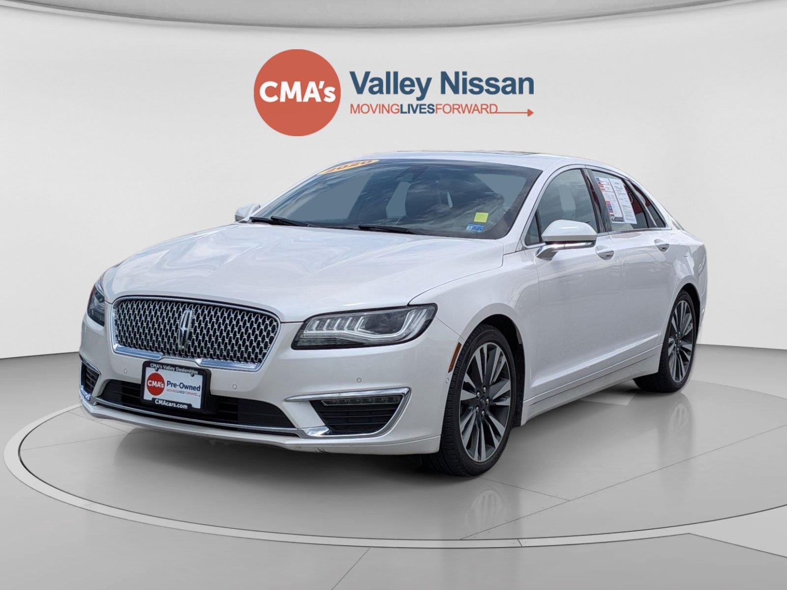 White Platinum Tri-Coat 2020 Lincoln MKZ Sedan Front-Wheel Drive 6-Speed Automatic