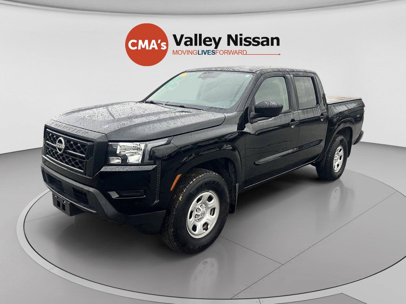 Super Black 2022 Nissan Frontier Pickup Truck Four-Wheel Drive Automatic