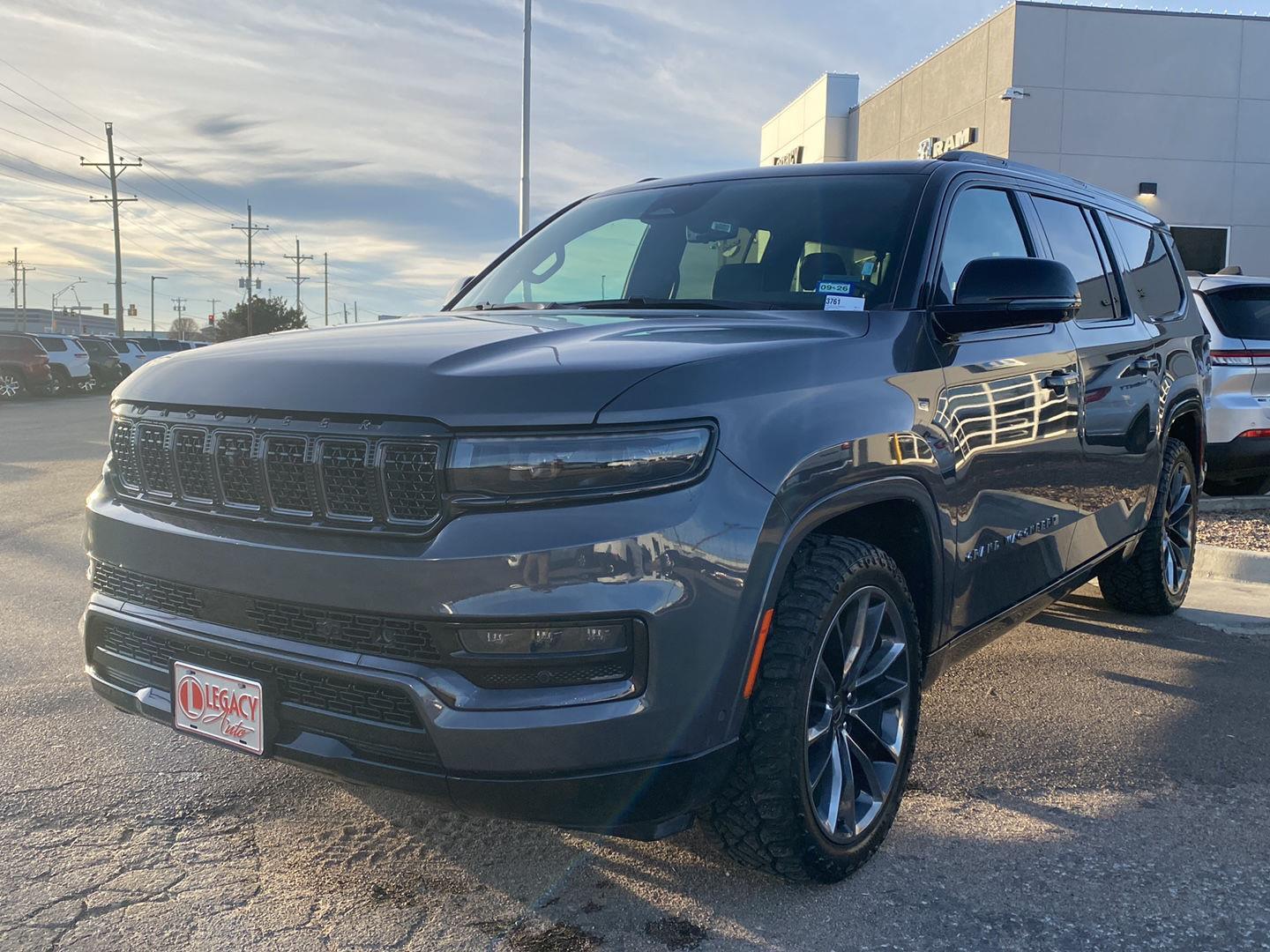 2024 Jeep Grand Wagoneer L Series III Obsidian 4WD