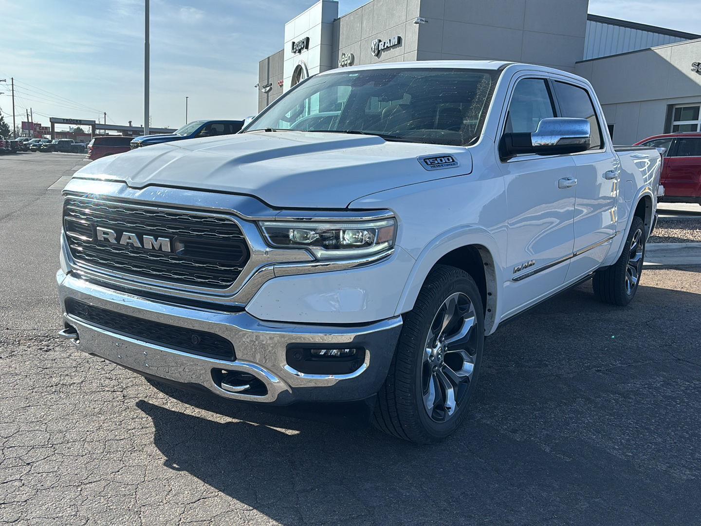 2023 RAM 1500 Limited Crew Cab 4WD