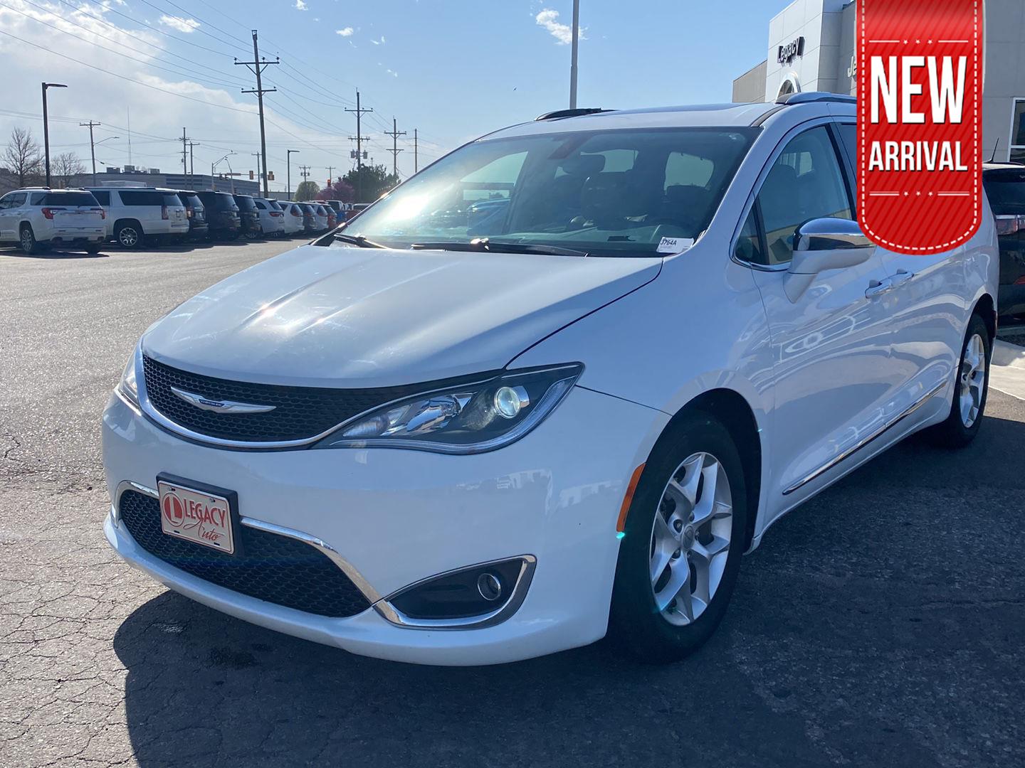 2020 Chrysler Pacifica Limited FWD