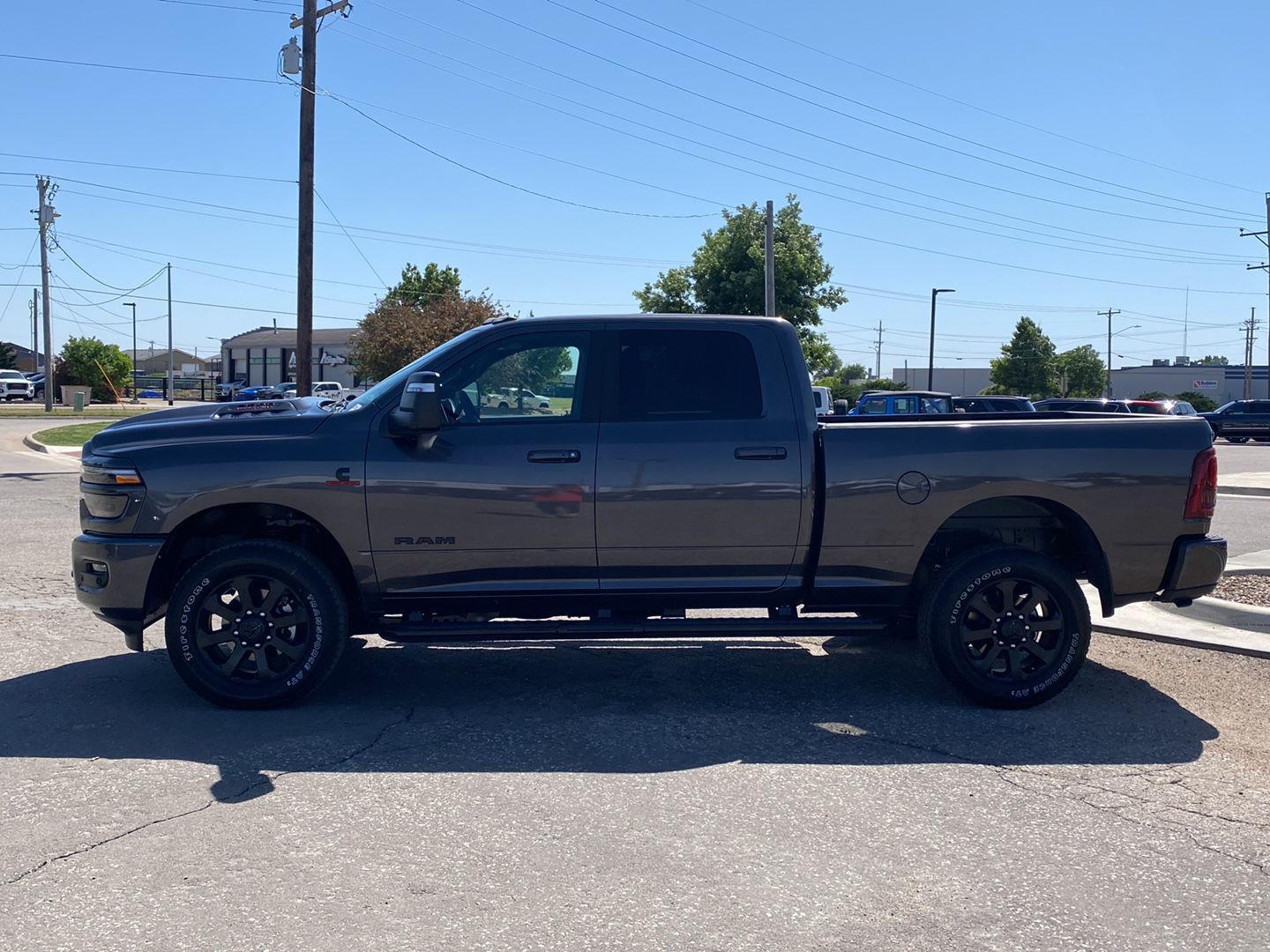 View vehicle photo 2