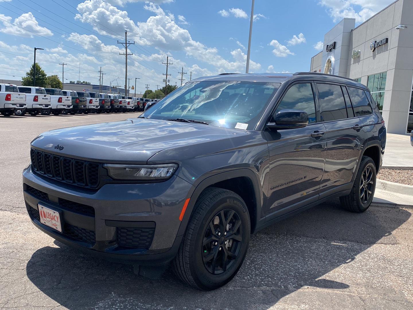 Baltic Gray Metallic Clearcoat 2024 Jeep Grand Cherokee L SUV / Crossover Four-Wheel Drive 8-Speed Automatic
