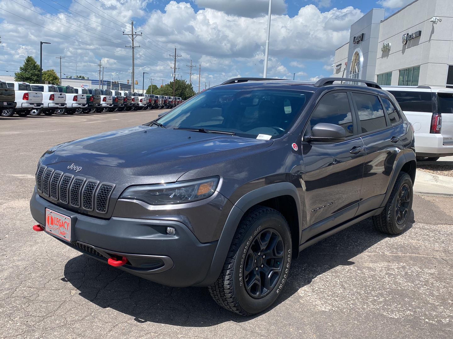 Gray 2020 Jeep Cherokee SUV / Crossover Four-Wheel Drive