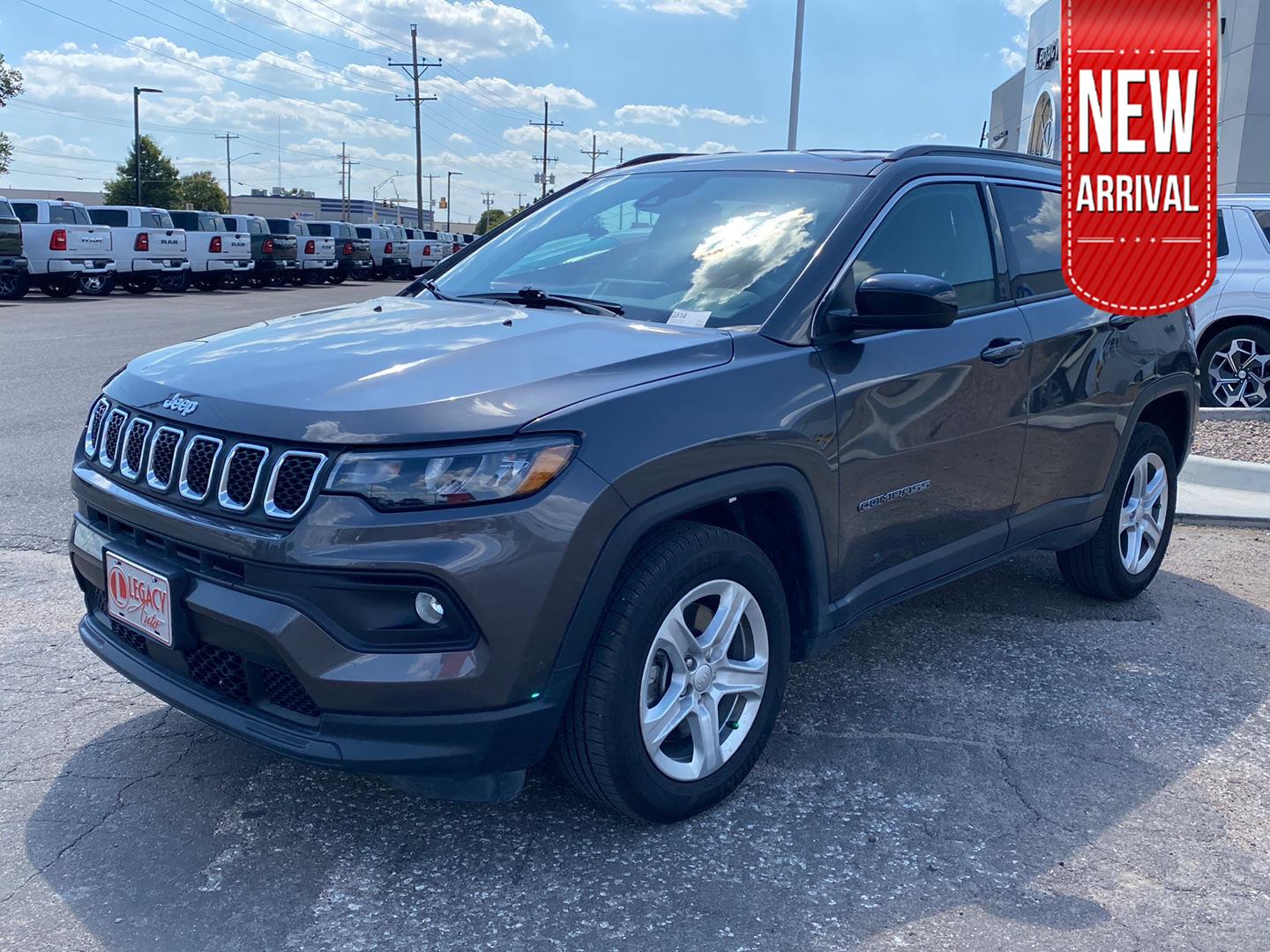 Gray (Granite Crystal Metallic Clearcoat) 2023 Jeep Compass SUV / Crossover Four-Wheel Drive 8-Speed Automatic