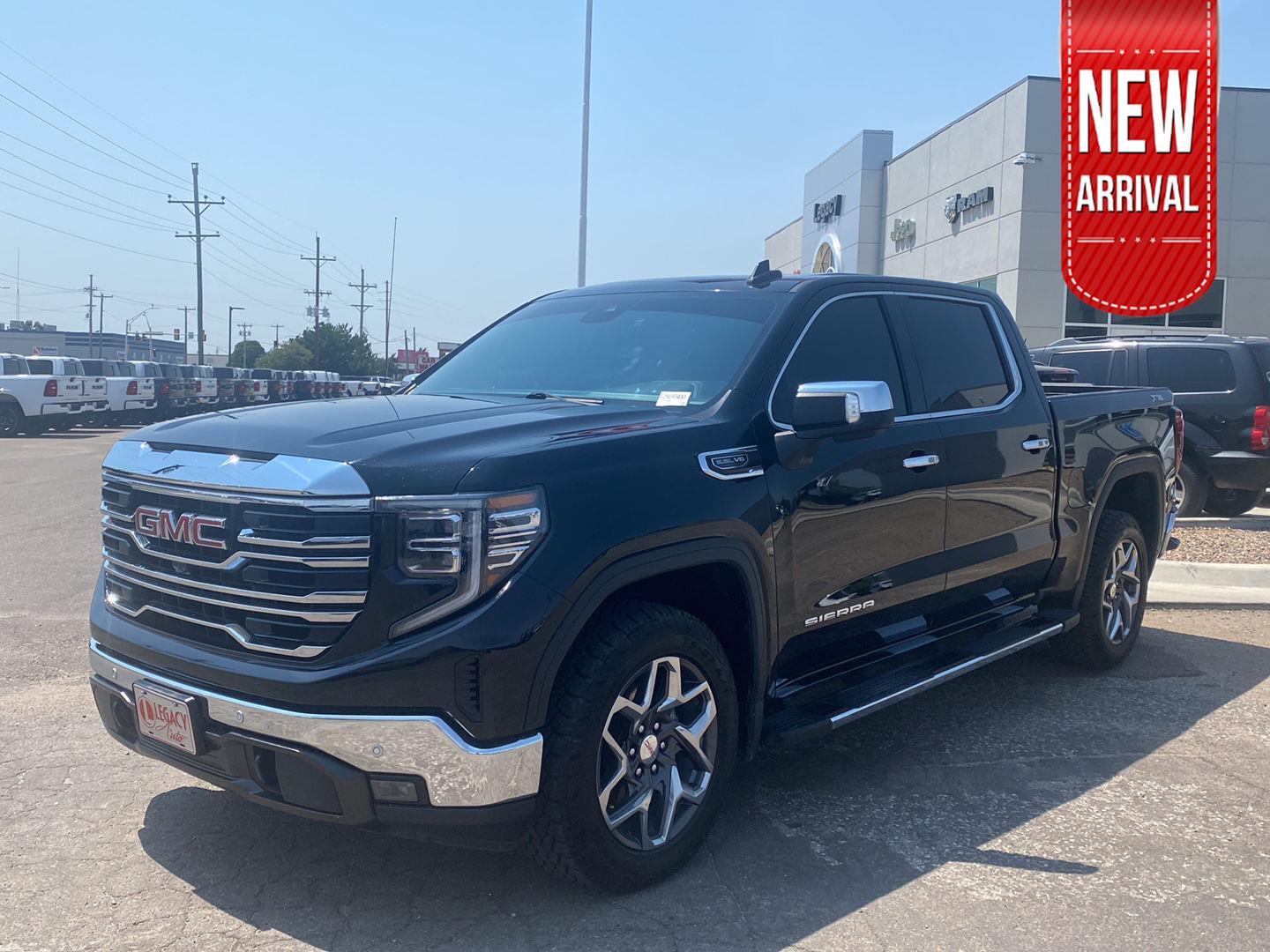 Onyx Black 2024 GMC Sierra 1500 Pickup Truck Four-Wheel Drive Automatic
