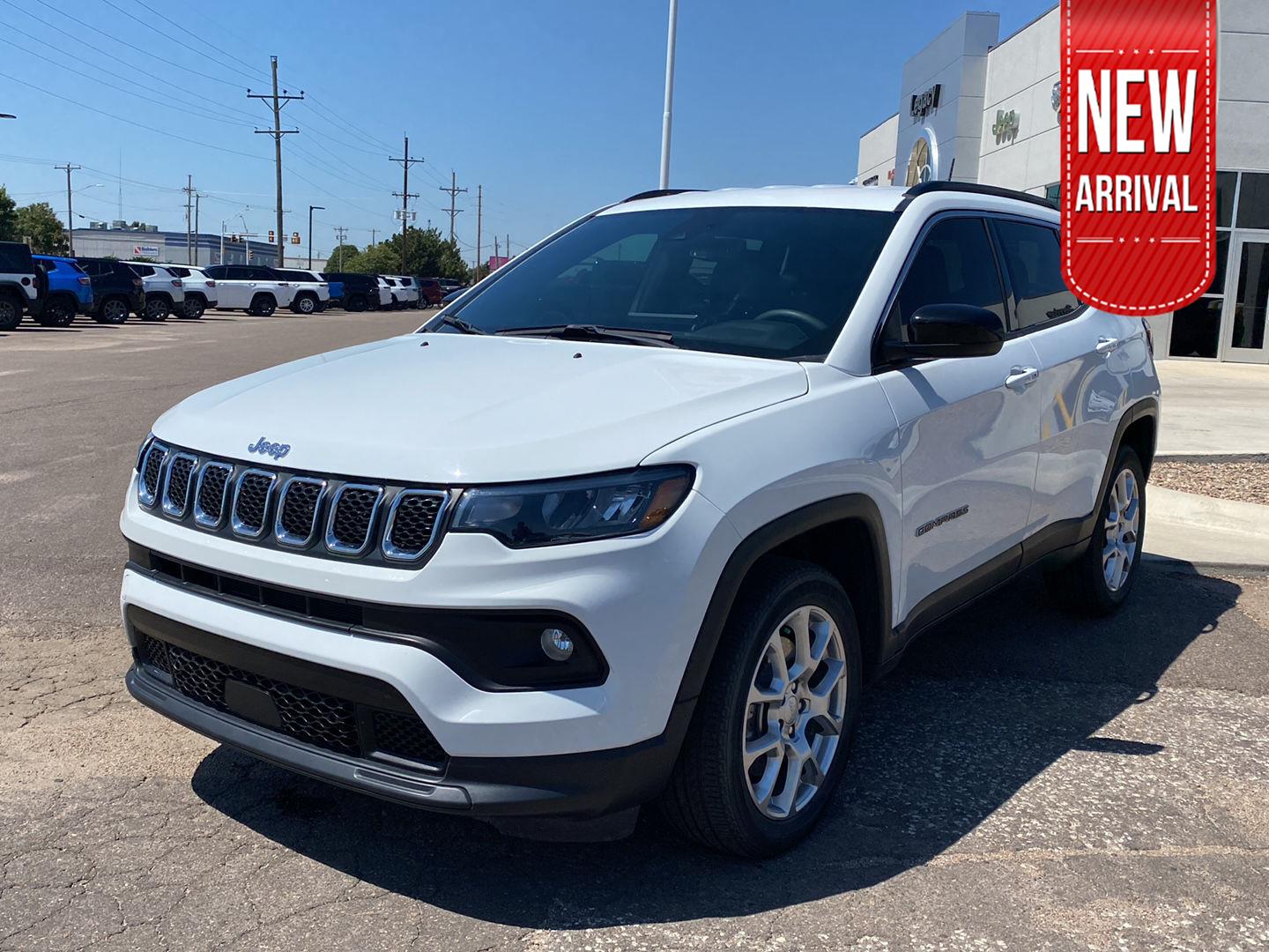 Bright White Clearcoat 2024 Jeep Compass SUV / Crossover Four-Wheel Drive 8-Speed Automatic
