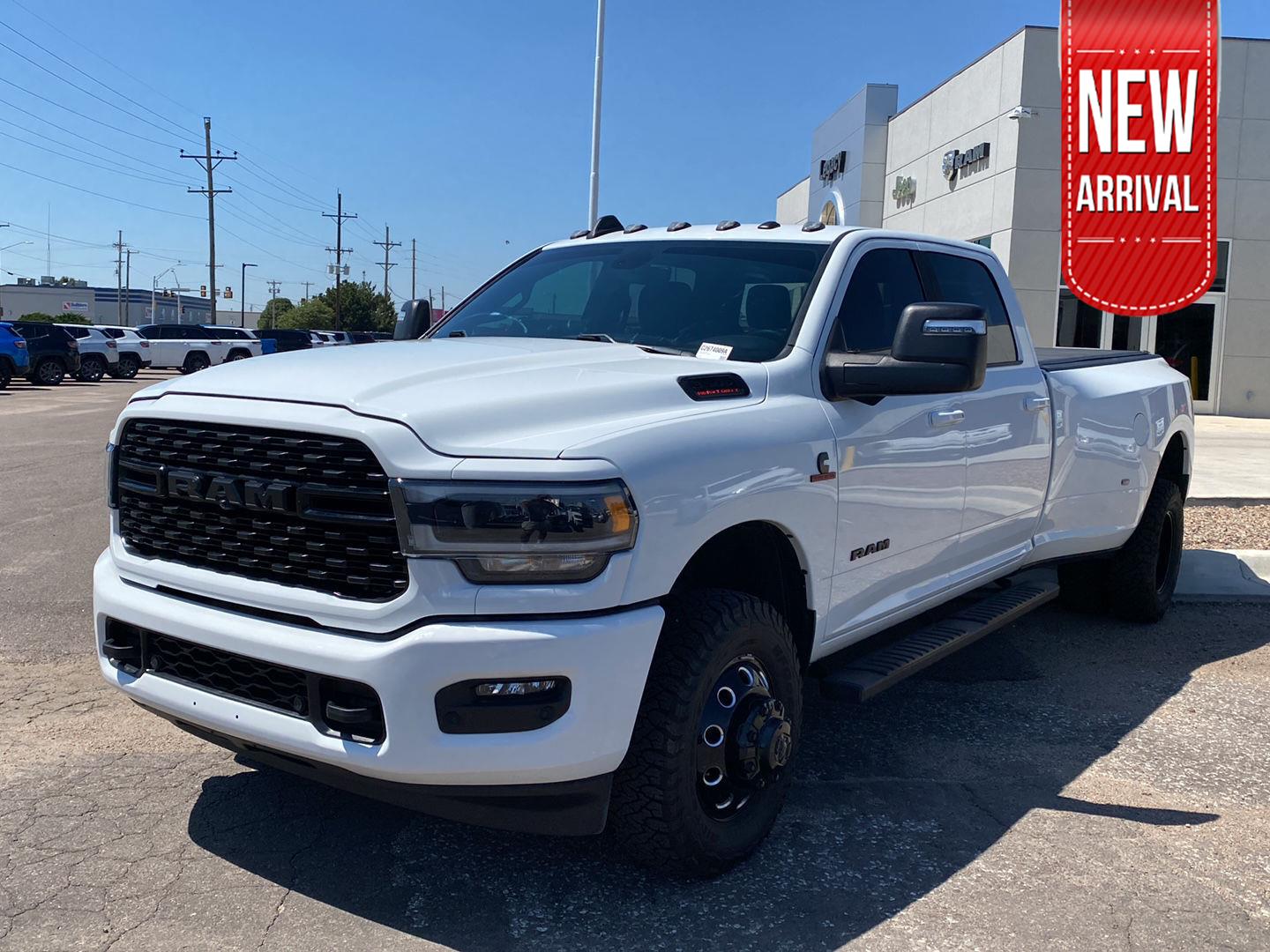 Bright White Clearcoat 2024 RAM 3500 Pickup Truck Four-Wheel Drive 6-Speed Automatic