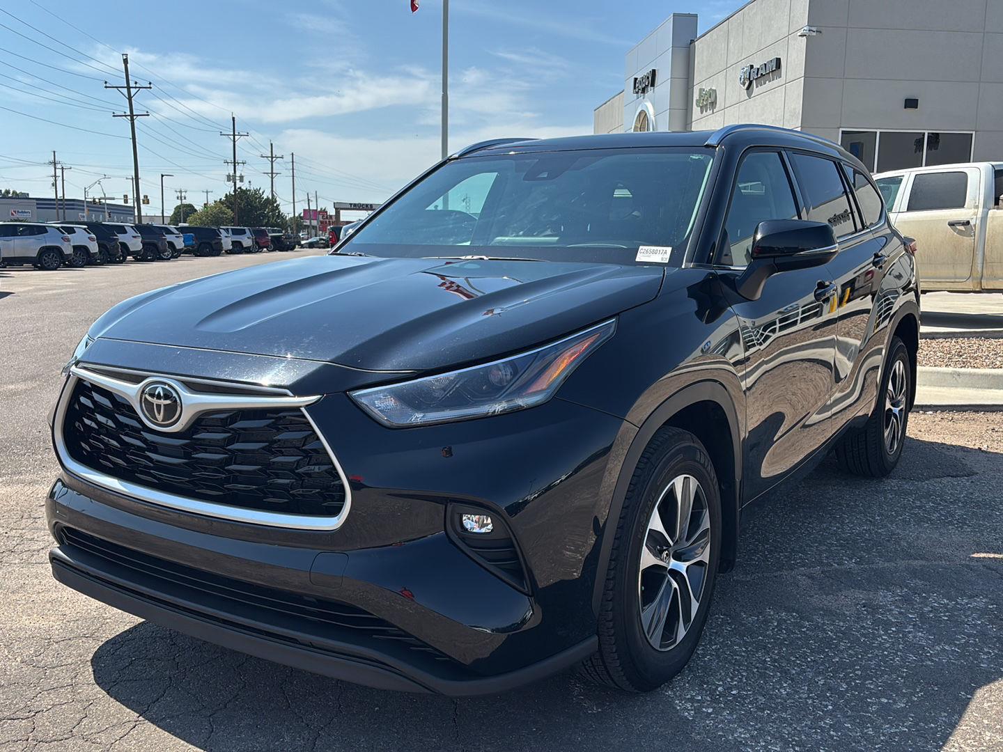 Midnight Black Metallic 2021 Toyota Highlander SUV / Crossover All-Wheel Drive Automatic