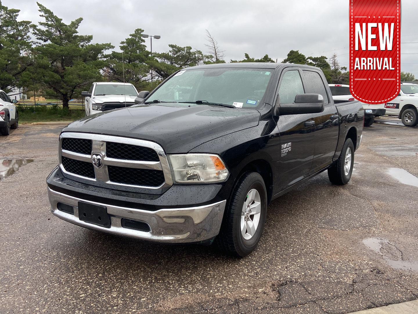 2022 RAM 1500 Classic SLT Crew Cab RWD